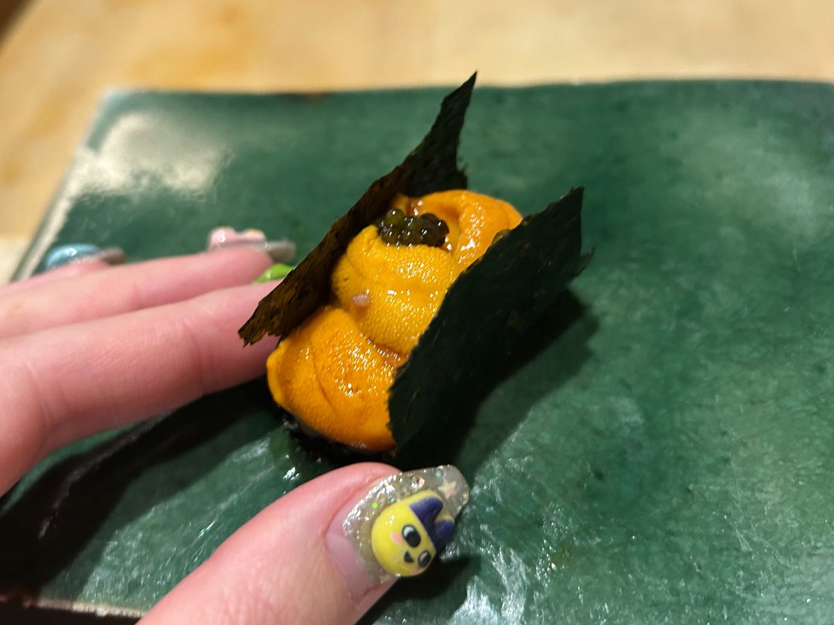 yu_pikachu's tweet photo. 今日も居ます🥹💓🍾
お誕生日お鮨🍣後祝いもしてくれて感謝感謝です🥹❤️☀️ https://t.co/V07bEDhc0o