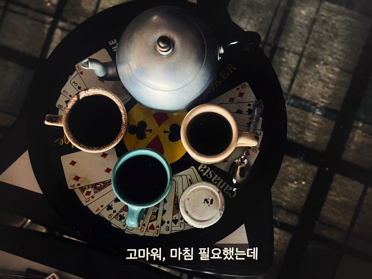하많책 tweet media