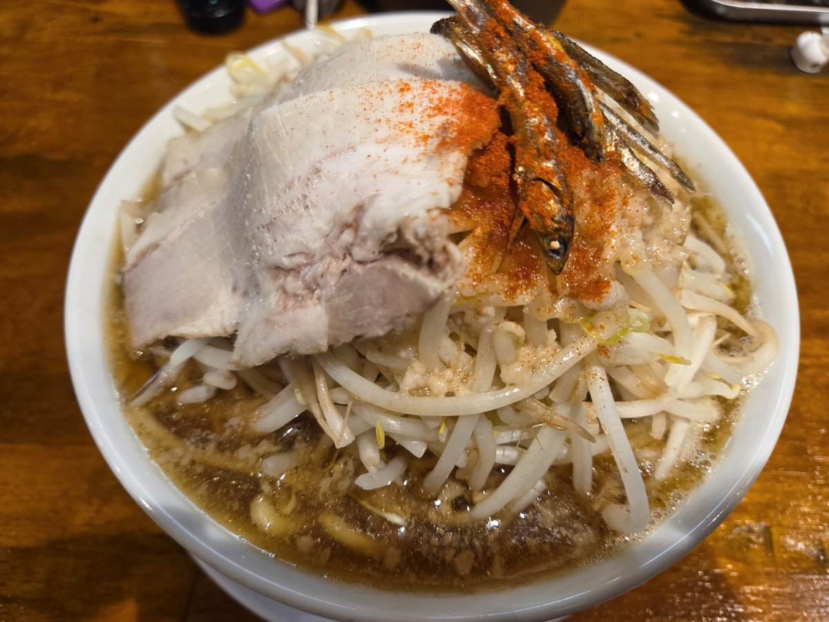 akatanzen1 tweet media