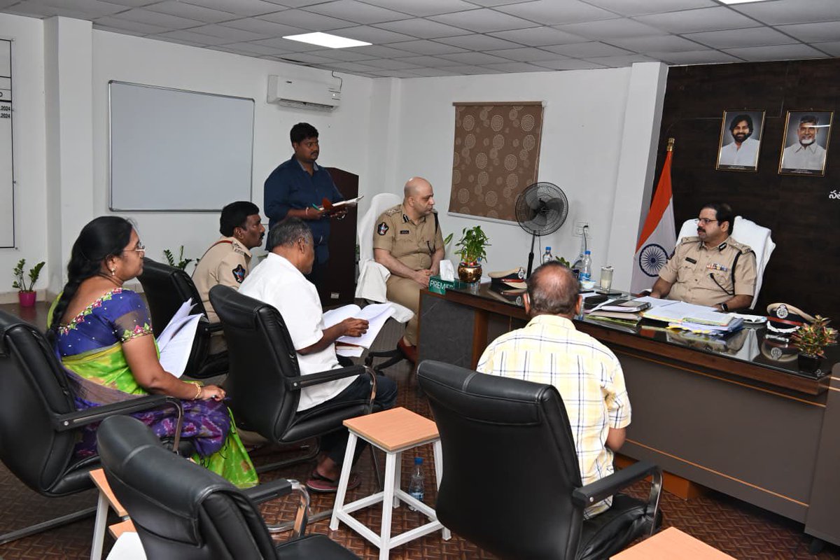 West Godavari District Police tweet media
