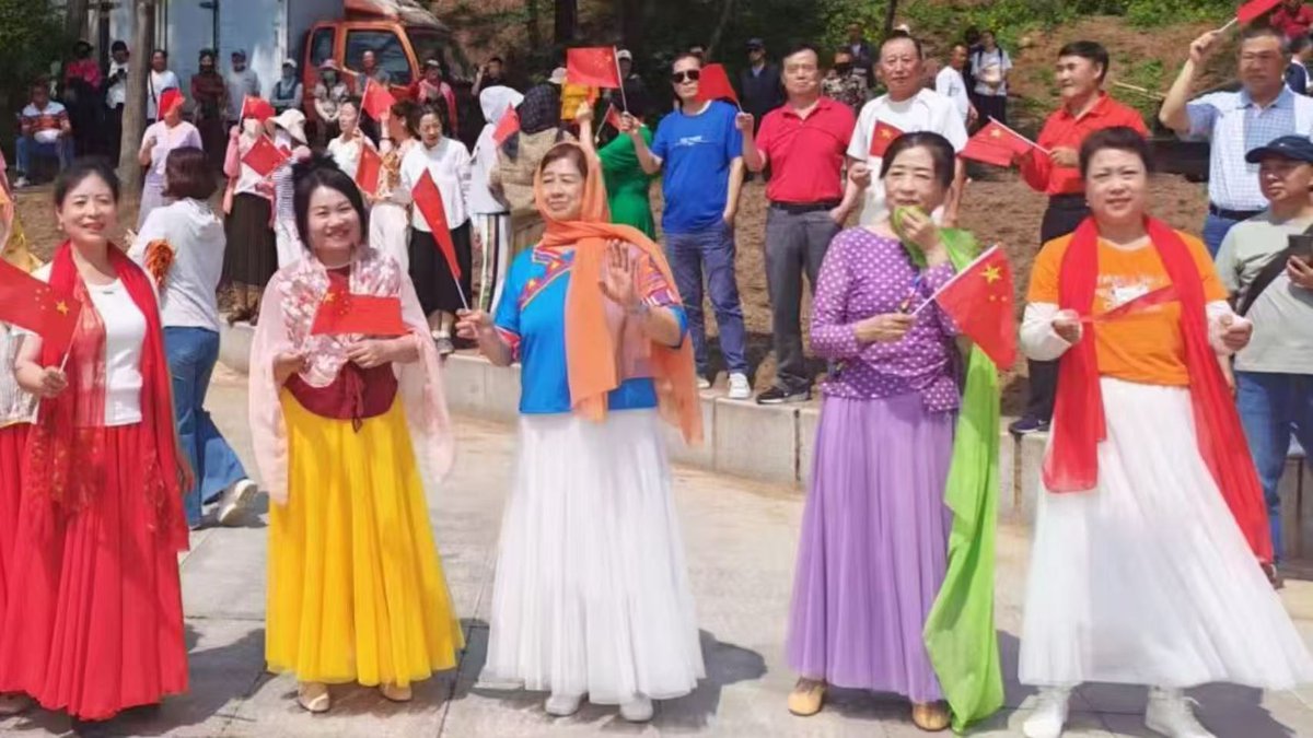 DiscoverLN's tweet photo. Did you know Fushun City is less than 3 hours from Beijing by high-speed rail? Located in Northeast China, this historic city is known as the birthplace of the Qing Dynasty, with beautiful forests and famous attractions like Sarhu Scenic Area. The Sarhu Music Carnival has just kicked off at this beautiful scenic area! Music, performances, and summer vibes are bringing new energy to this vibrant city. Want to discover more amazing places in Northeast China? Please follow us.