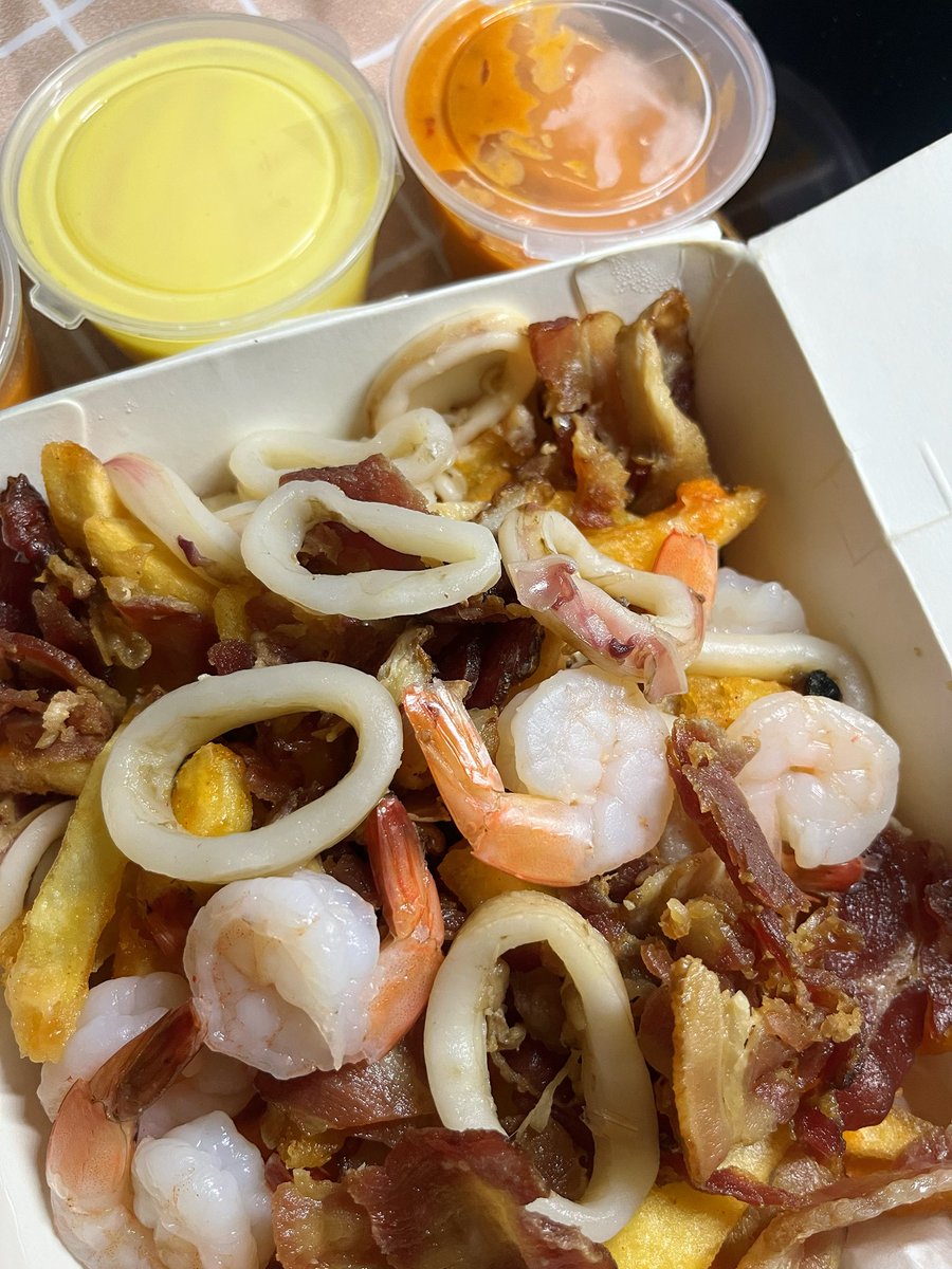 FatFries_BKK tweet media