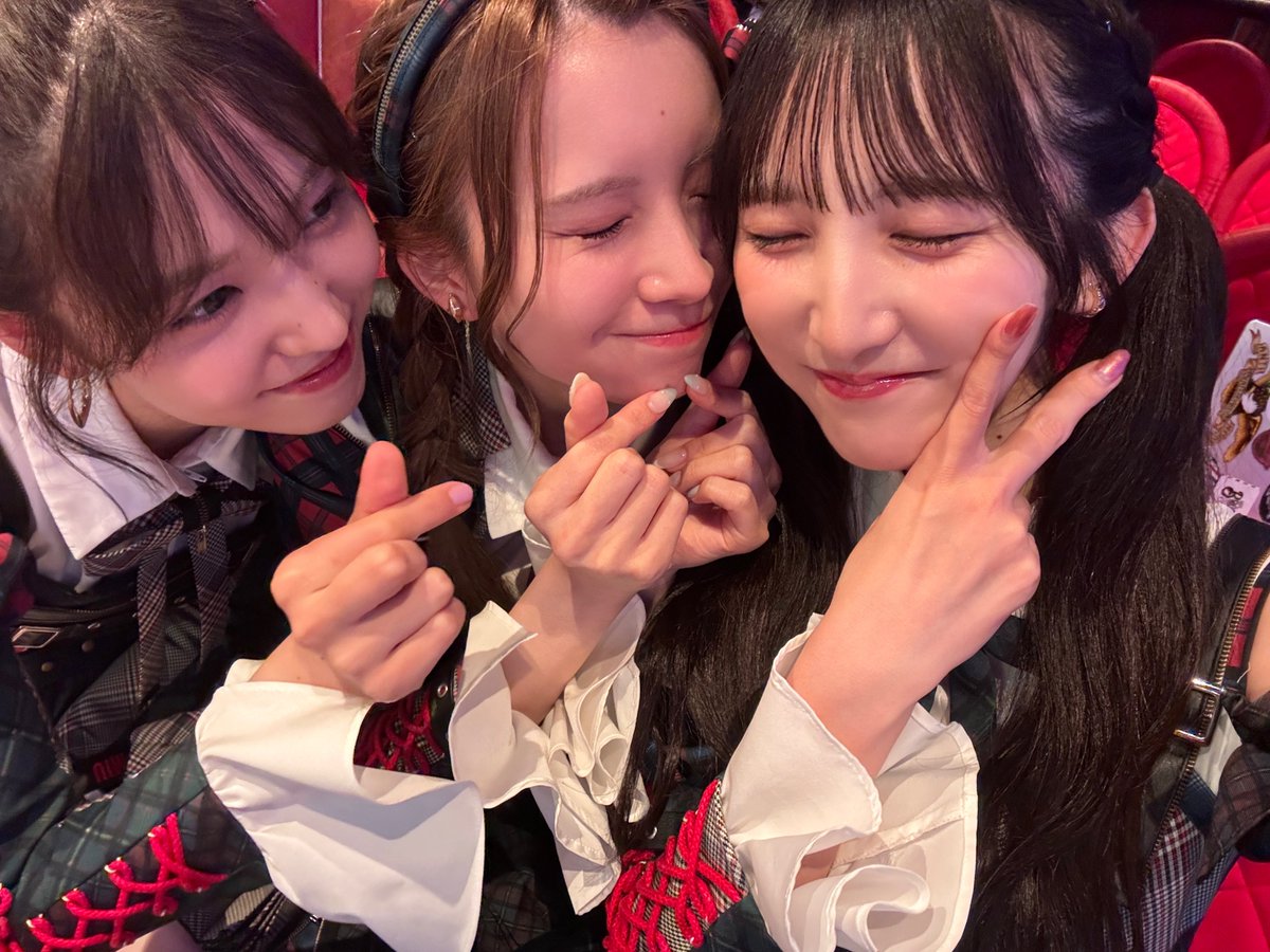 長友彩海 tweet media