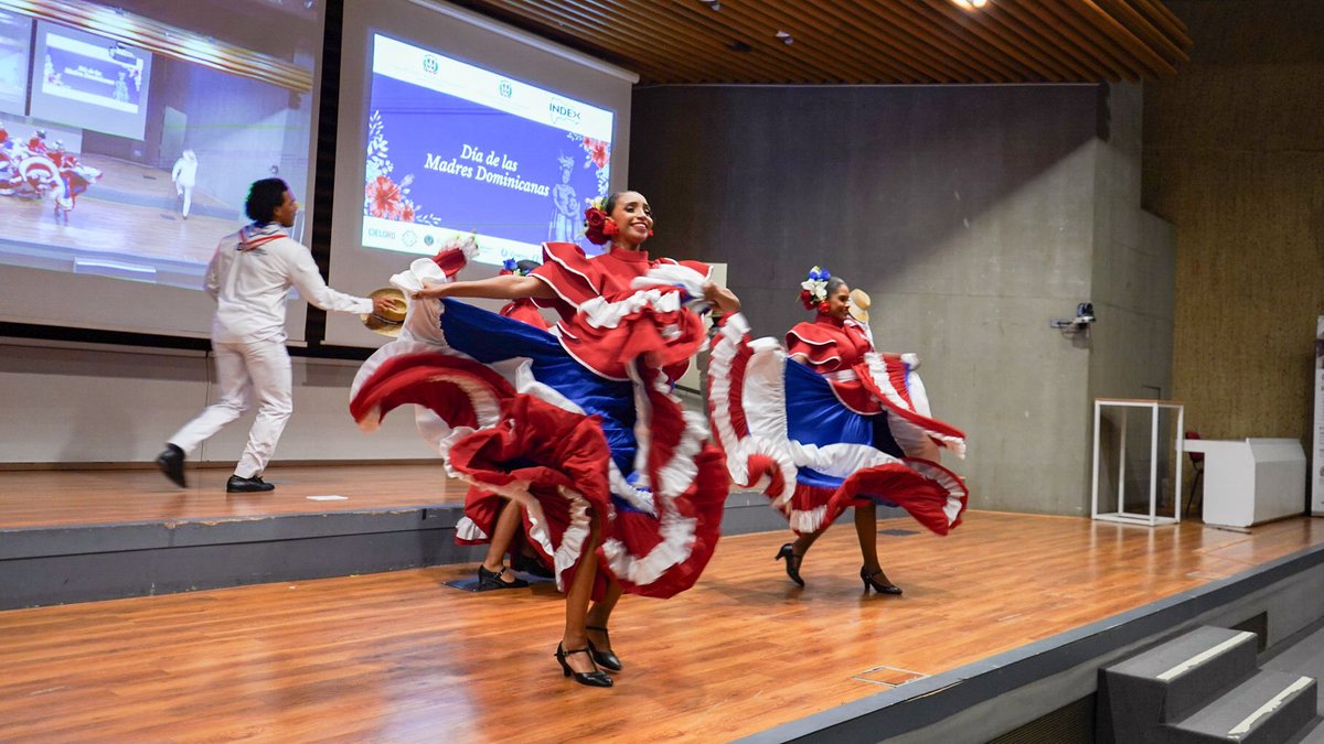 Embajada de la República Dominicana en España tweet media