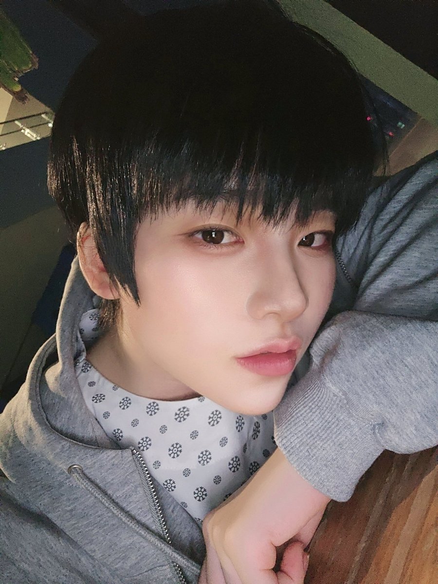 우솔 tweet media