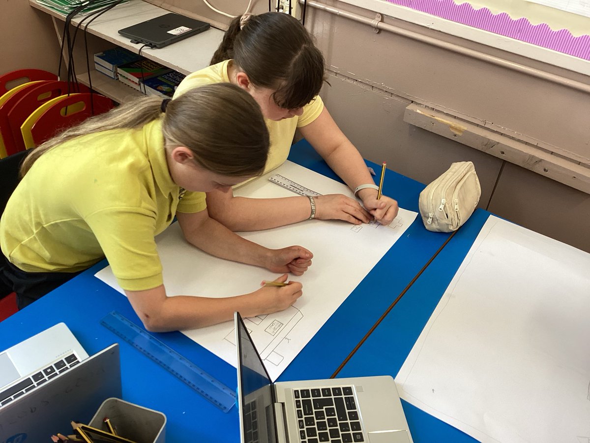 MorningsidePS's tweet photo. P7 are planning towns with flood defence systems in them as part of our natural disasters topic. @STEMLearningUK https://t.co/fPvjw28IPc