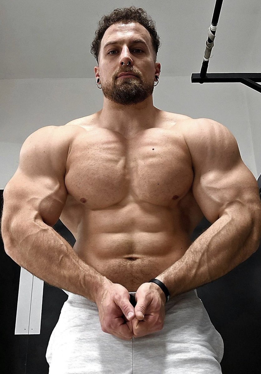MuscleJacking tweet media