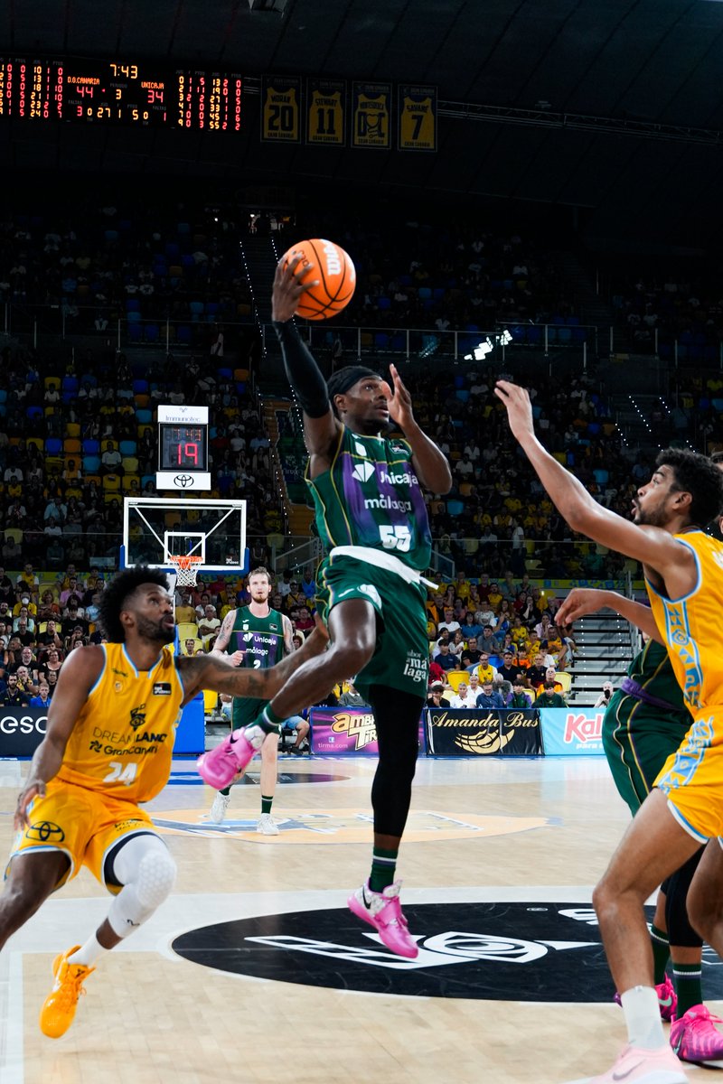 UnicajaCB tweet media