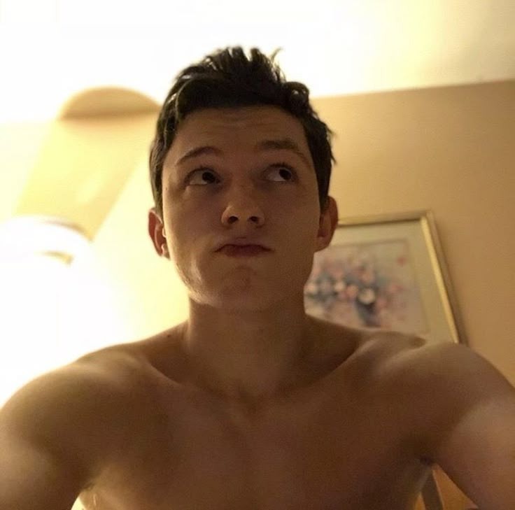 Sam tweet media