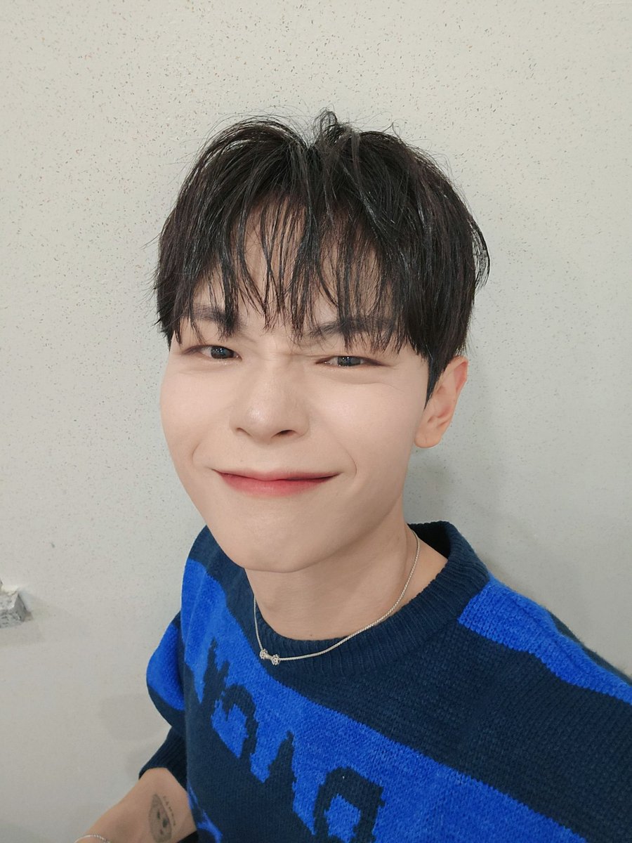 행운 tweet media