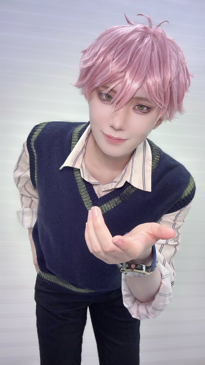 hemumeow_cos's tweet photo. ｱﾔﾄｺ誕生日～！！🎀
HBDボイス見てたら映画行きたくなった

#brmy_cos 🎞 https://t.co/eKmee55QjL