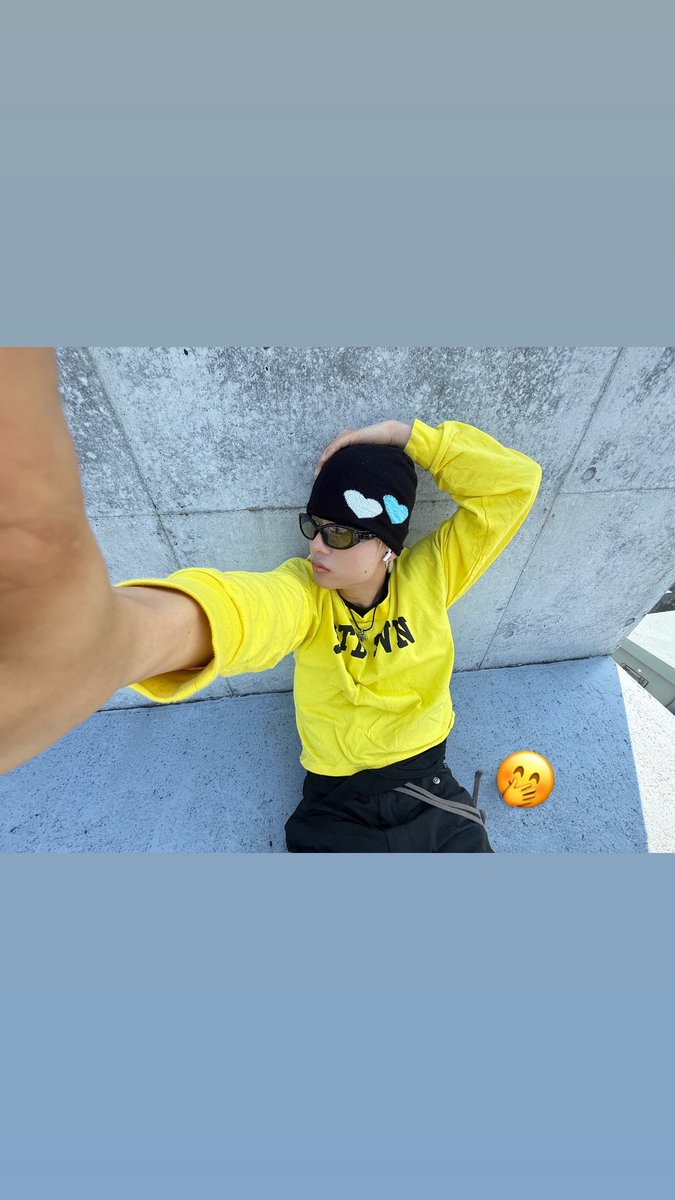 ldh_scream's tweet photo. [📖] #スクオフ
𝗙𝗥𝗢𝗠  #來夢

皆さん‼︎‼︎お久しぶりです🙇🥹

今日は來夢のスクオフになります！！
自分のお気に入りの場所を皆さんに共有できたらなと思います🤭

ここで1人で今後のことや挑戦したいことなどを考えて整理したりする、すごく落ち着く場所です🌌😴

今後もこの場所にはお世話になると思うのですが、皆さんにはチルスポットはありますか？？

あればぜひコメントで教えてください🙇😭

#LDHSCREAM