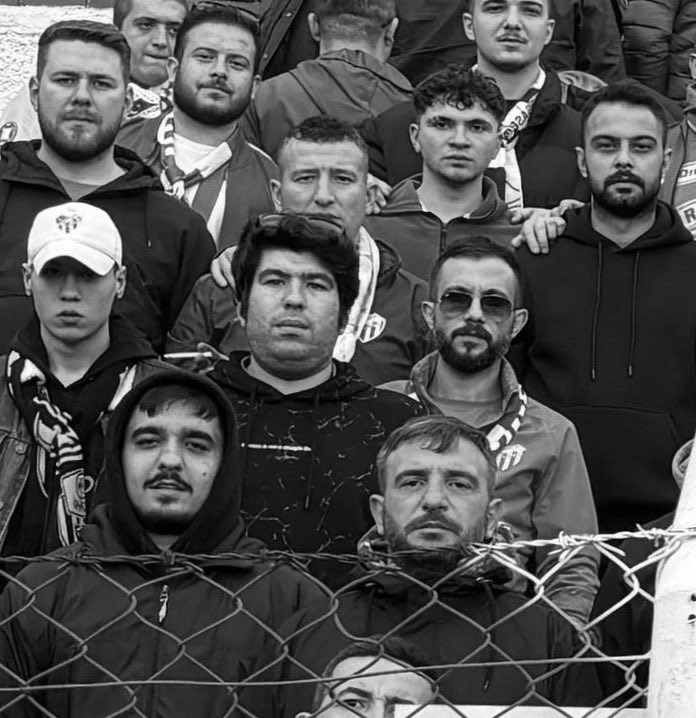 bbedirhan16's tweet photo. Canım güzel abim allah mekanını cennet eylesin seni unutmayacağız  SELAM SÖYLE BİZDEN ordan Herkese ERTUĞ abim 🙏 https://t.co/9G89Dz2Rcf