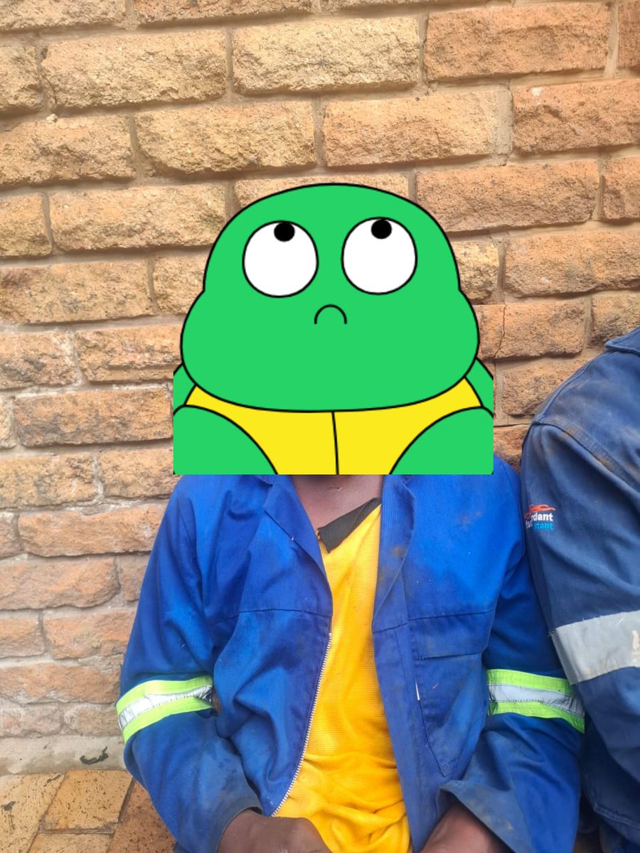 TMPDSafety's tweet photo. The TMPD Cable Theft Unit received a tip off from ADT Security Company about 4 males who approached them, soliciting a bribe of R1,000 for permission to dig up cables at the corner of Rose and Julius Jeppe Street in Waterkloof on 25 May 2026.#TMPDsafety
https://t.co/3lWgPrQQEI https://t.co/stD05mqtzb