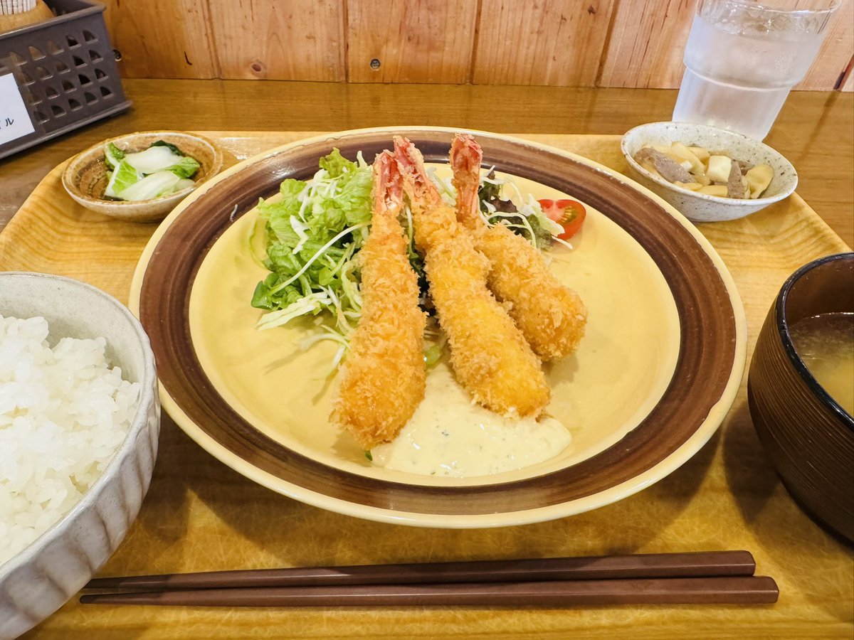 リョウ tweet media