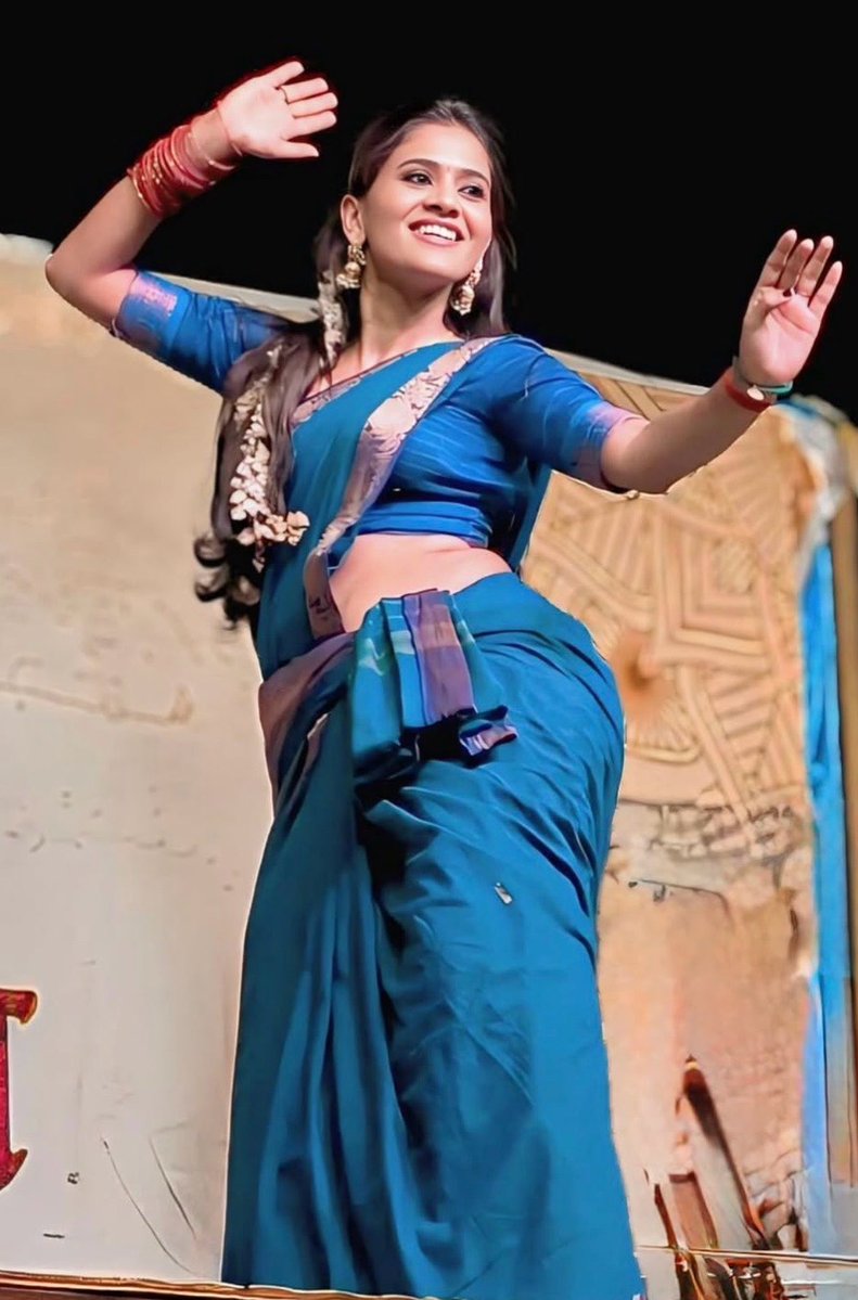 Divya 😘 tweet media