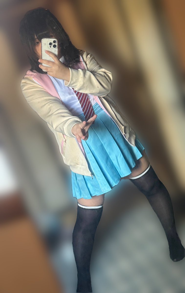 りんこ tweet media