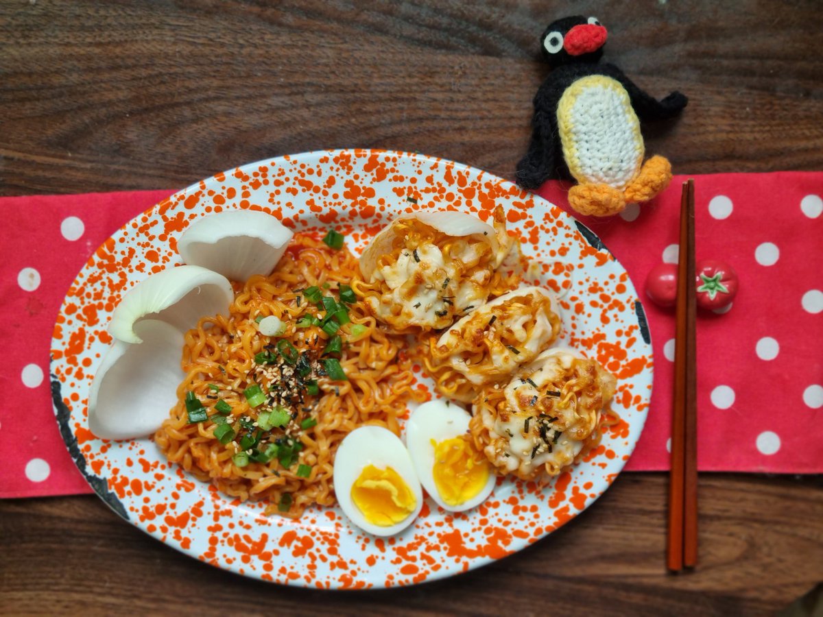 버찌밥 tweet media