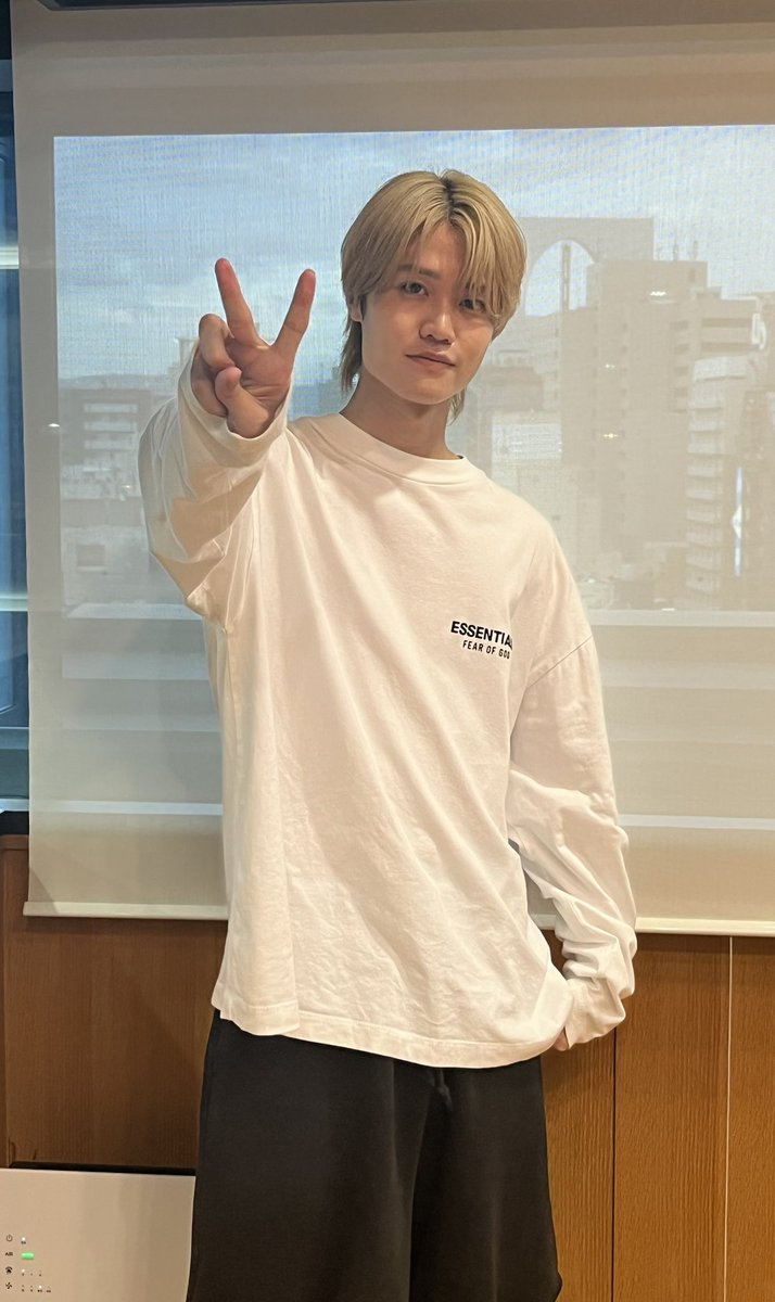 baribarisound's tweet photo. 5月26日(火) #カンバリ⚡️

こんバリ〜18:30〜19:00までは 
 #大西風雅 がお送りしてます

✉️テーマ『ラッキー！』✌️

#関西ジュニア
#FM大阪 https://t.co/ba8nuNbVOG