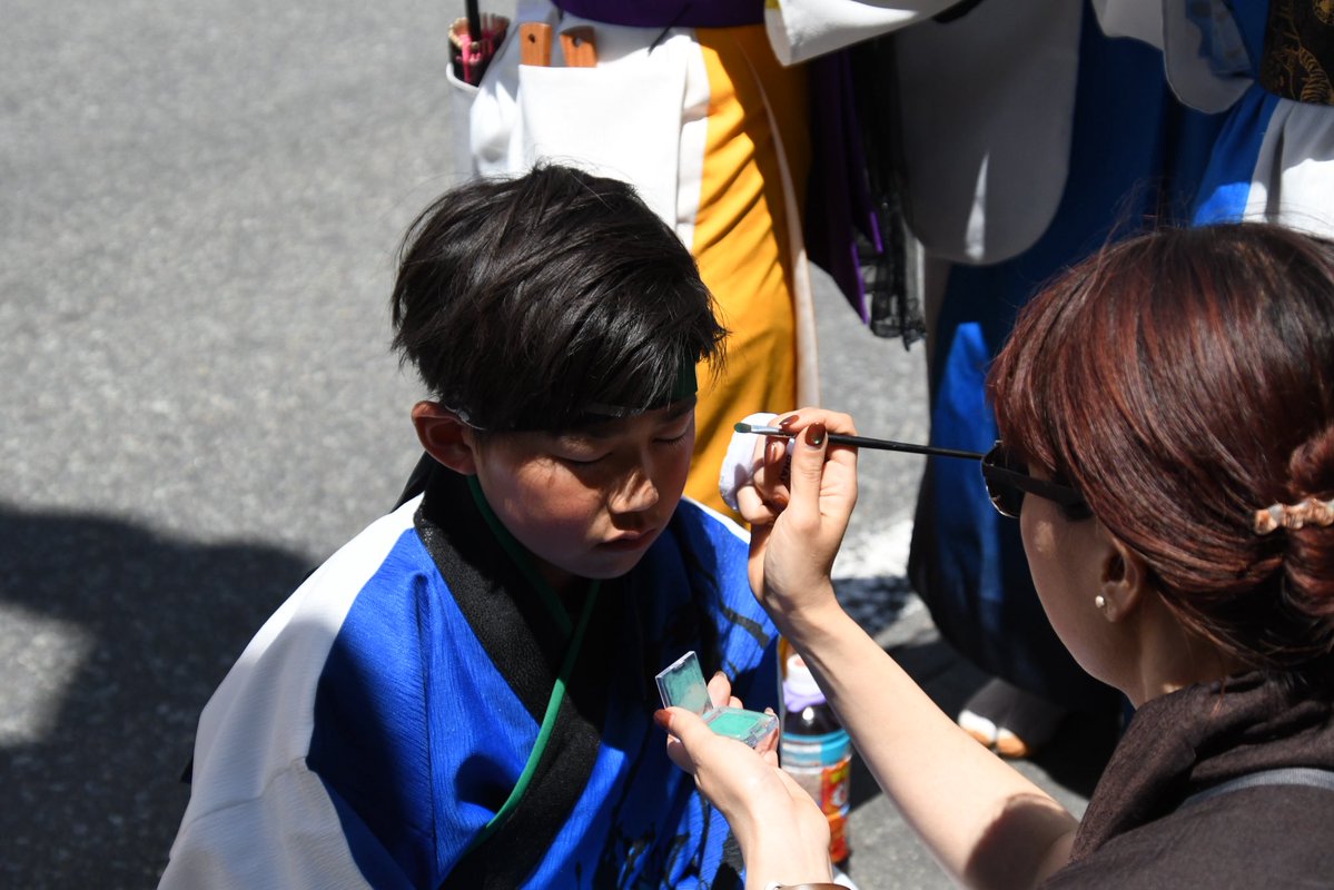 takesatoanddays's tweet photo. メイクさせてくれてありがとう！
そして素敵な写真を撮ってくれた凜空サポーターさんありがとうございます😭✨

#naganoyosakoi #善光寺よさこい
#凜空#よさこいメイク https://t.co/TUKhBbRc2c