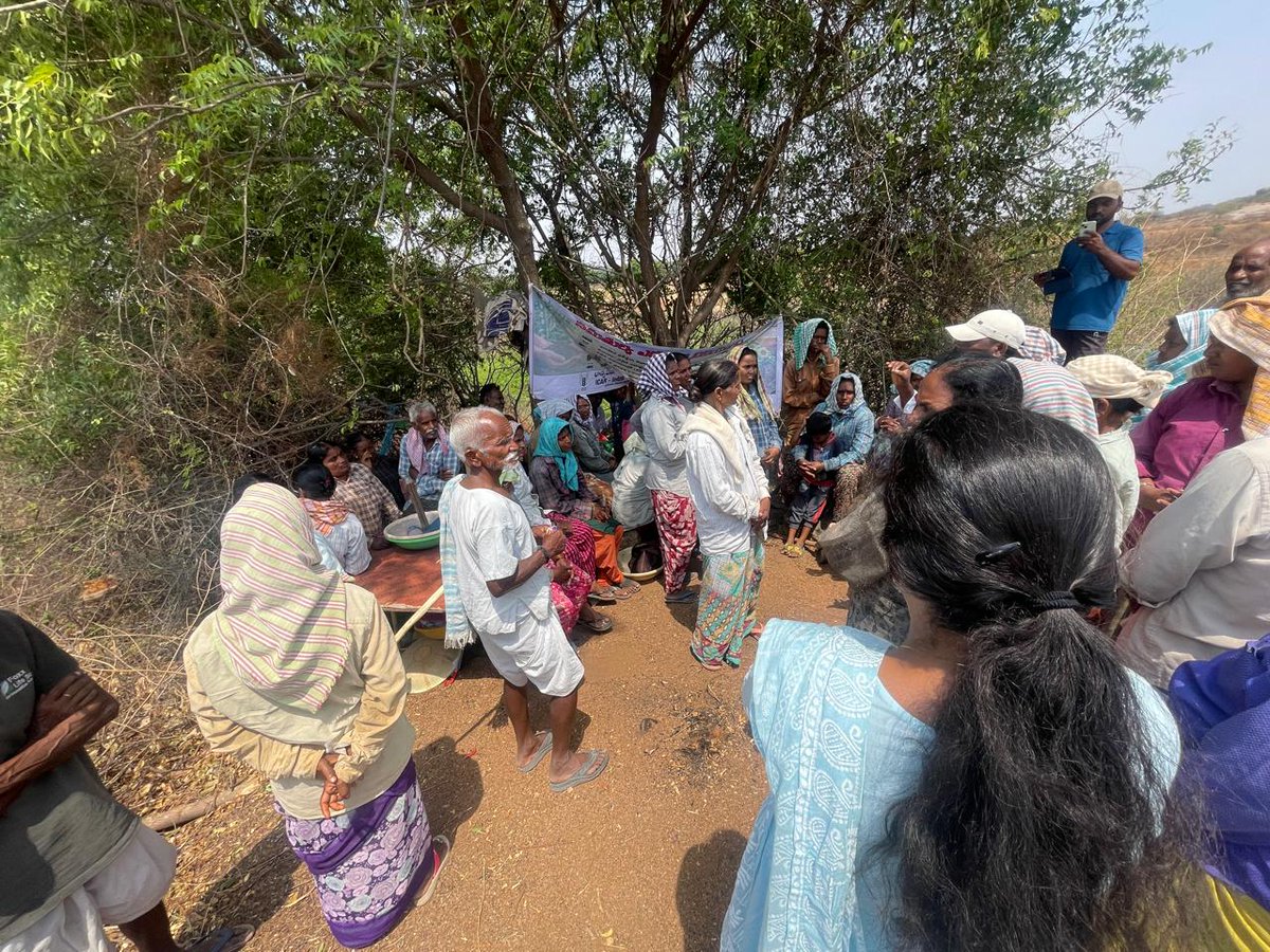 Icar_iior's tweet photo. 🌱 ICAR-IIOR conducted an Intensive Campaign on Balanced Fertilizer Use at Medipally village, Chinnakodur Mandal, Siddipet, Telangana on 26.05.2025.

👩‍🌾 85 farmers, mainly women farmers, participated. Sarpanch, FPO Director &amp; FPO members also attended the programme.

#ICAR #IIOR https://t.co/D7byYTQoAu