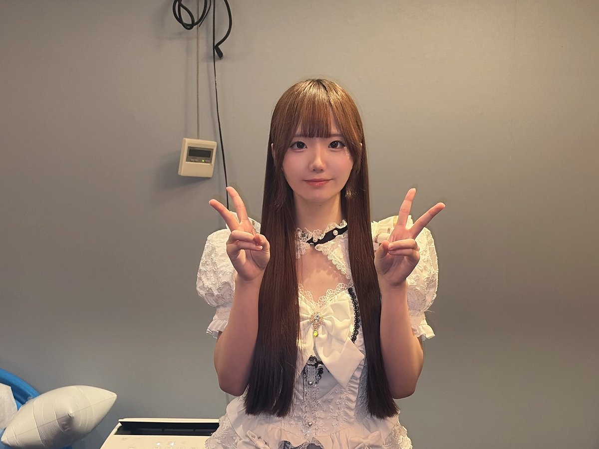 5/26(火) 営業時間18:00〜23:00 本日のメイド るい@ru4q0 りと@ri1oo6