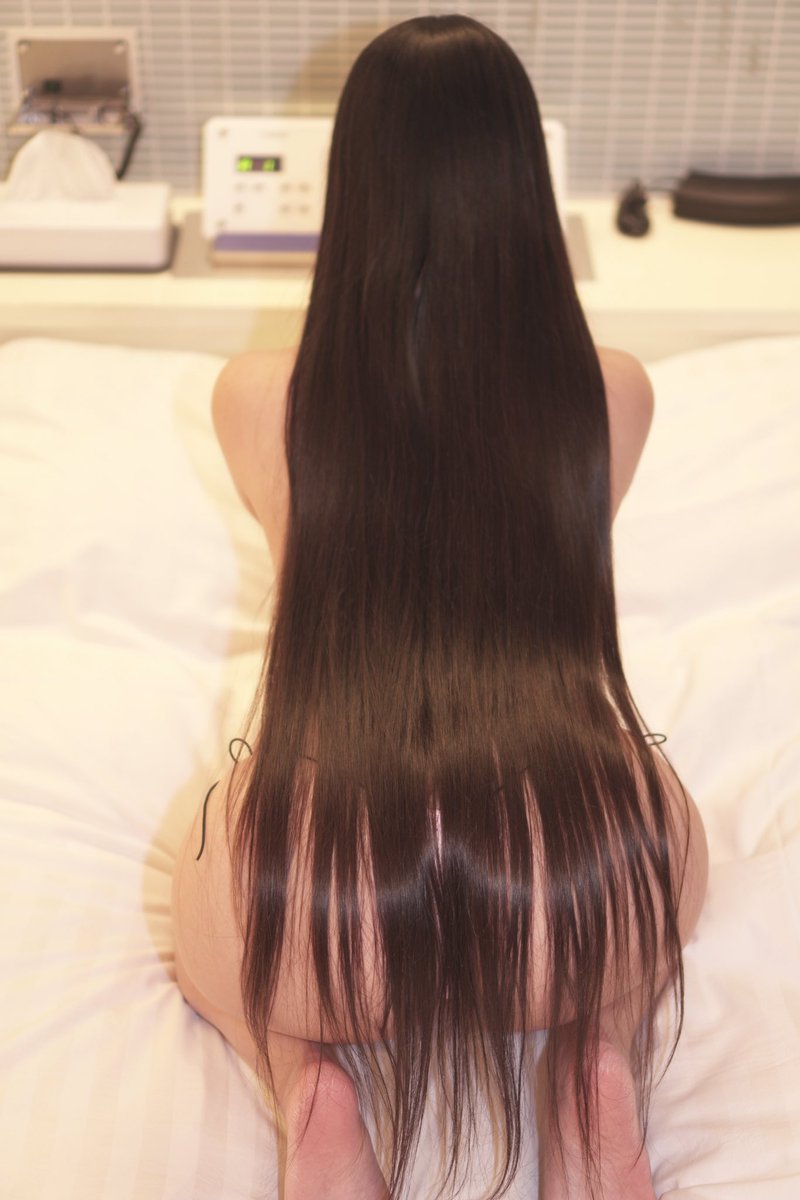 Japanesedoll_NT's tweet photo. ちょっとはやいのだけど、7月バースデーでございまして…！
満枠めざしたいので告知も早めにしつこめで失礼します🙌笑
リプに予約🔗できるとこ載せてます♡

お酒得意じゃないので
お祝い🍾ならぬお祝いシャンプーorトリートメント🧴で限定特典ROMお渡し◎ https://t.co/dYcPFXsAnb