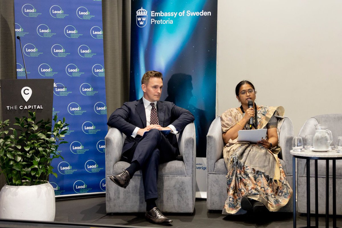 SwedeninSA's tweet photo. “Sweden is proud to support South Africa’s growing leadership in the transition to low-carbon industry and to advance socio-economic development.”
#LeadIT #GreenIndustrialization #JustTransition #SwedenInSA https://t.co/tLITbMKfam