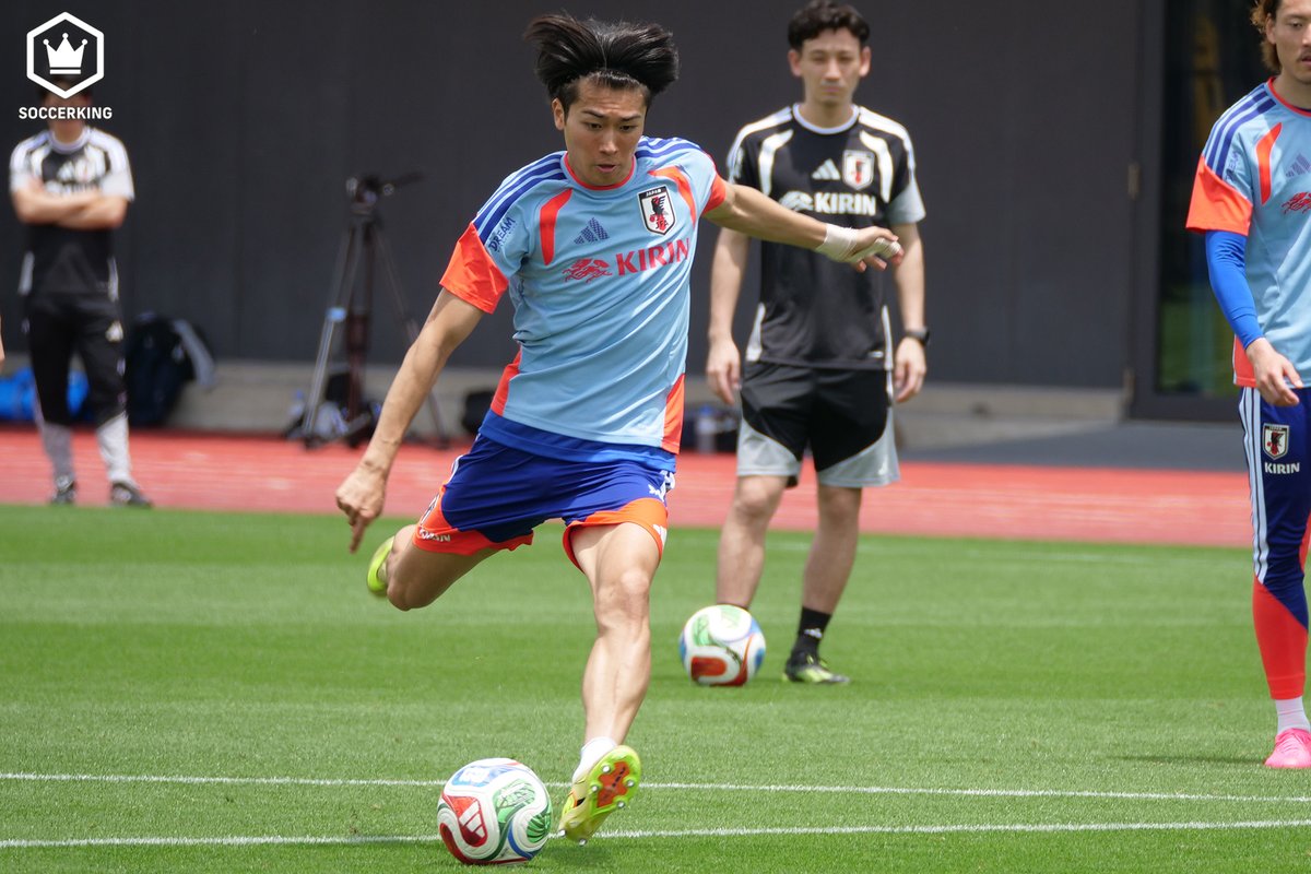 SoccerKingJP's tweet photo. ／
Today's Training Photo📸
＼

#中村敬斗 ⚽️🚀💨 https://t.co/2UgKSzQDGx