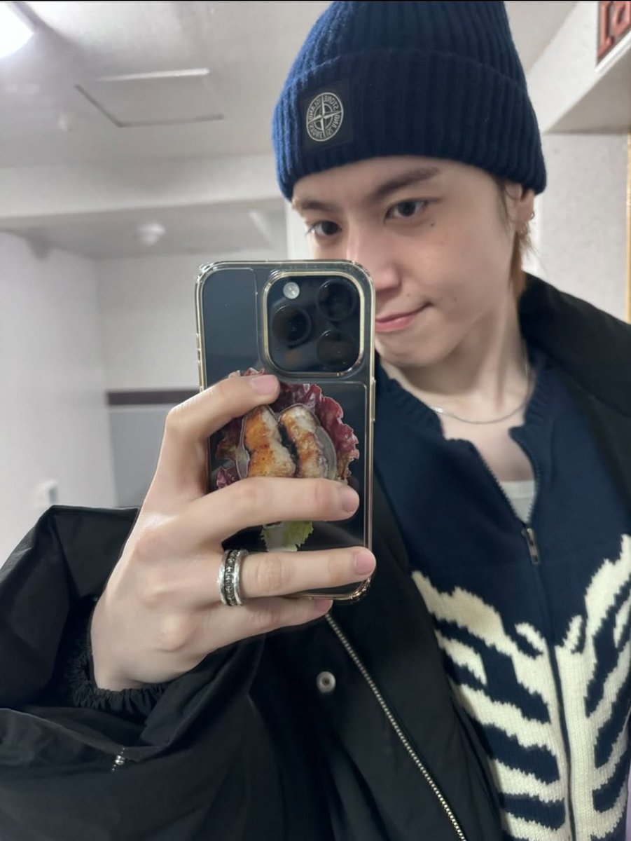onlyYu1117's tweet photo. น่ารักมากกกกก 🥺🤏🏻

#YUGYEOM #유겸 #ยูคยอม @yugyeom ♡.♡ https://t.co/yrIeEyTkIj