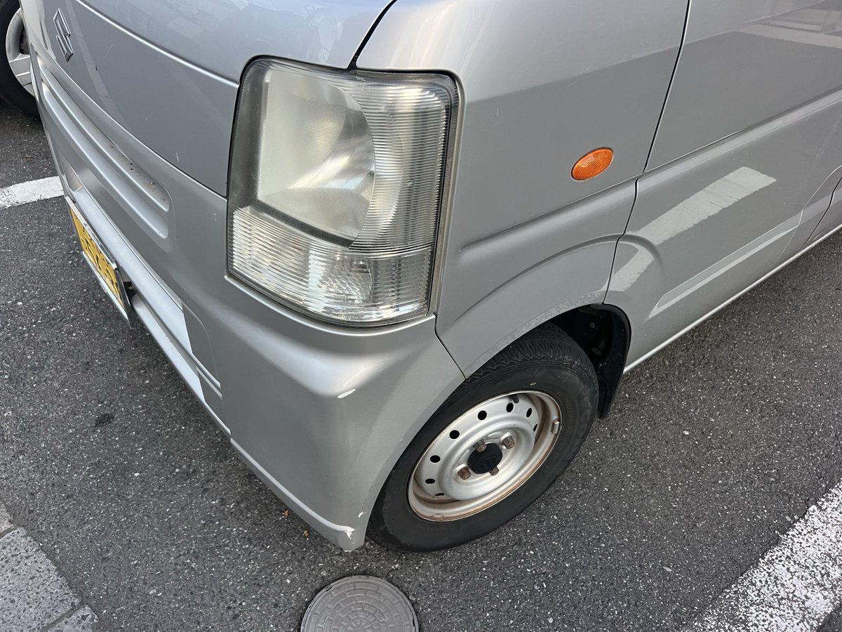 harerunrun14's tweet photo. 今度は丸福でご飯食べてたらこの黒い車のお兄ちゃんに代車ぶつけられた…

お祓い行ってこようかな… https://t.co/j85rGUdaDX