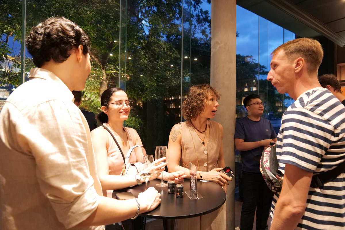PlearnOfficial's tweet photo. What a night at Tokenised BKK. 🚀

A room full of people building the future of finance from RWAs and stablecoins to onchain infrastructure and digital asset innovation.  💰

Thank you to everyone who came through, shared ideas, and made the night unforgettable. Special thanks to our partners and supporters for helping bring the event to life. ❤️

See you all again soon 🇹🇭
