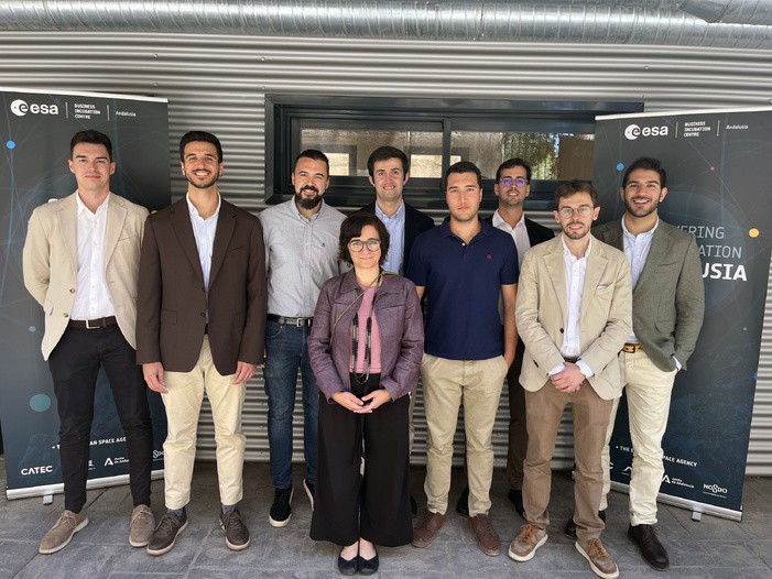 EspacialSevilla's tweet photo. 🚀 ¿Quieres conocer las primeras 6 startups incubadas en ESA BIC Andalucía? Te las presentamos: Hisperion, Olma Space, Oba (Orbital Boost Aerospace), Albor Space, YNSAT y Graniot.

🌍 El 30 de octubre abren nueva convocatoria. Infórmate en https://t.co/zxtibbAcdt https://t.co/cchK82inAq