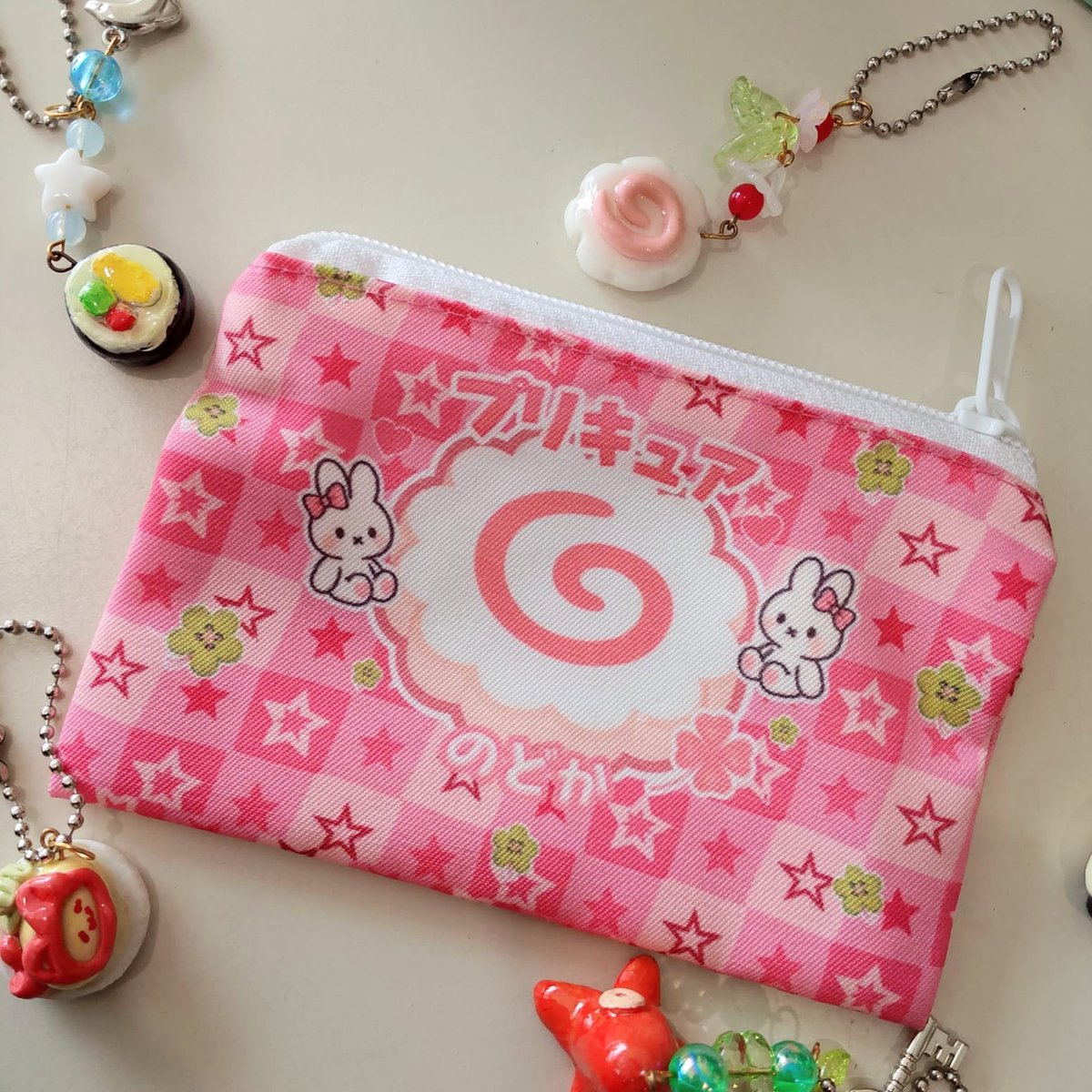 littenmenfaker's tweet photo. @cangecute Pouch imut buat tempat makeup, mascara, liptint, jadi dompet lucu juga bisa banget

12 k aja
Buat pouch naruto maki dan omurice
Link 🍊 di bio
Tiktok shop :lucky glimmer

Buat pouch yang terakhir (mix media) 
Link 🍊 nya di bio juga ya.. https://t.co/1OlRBEiUot