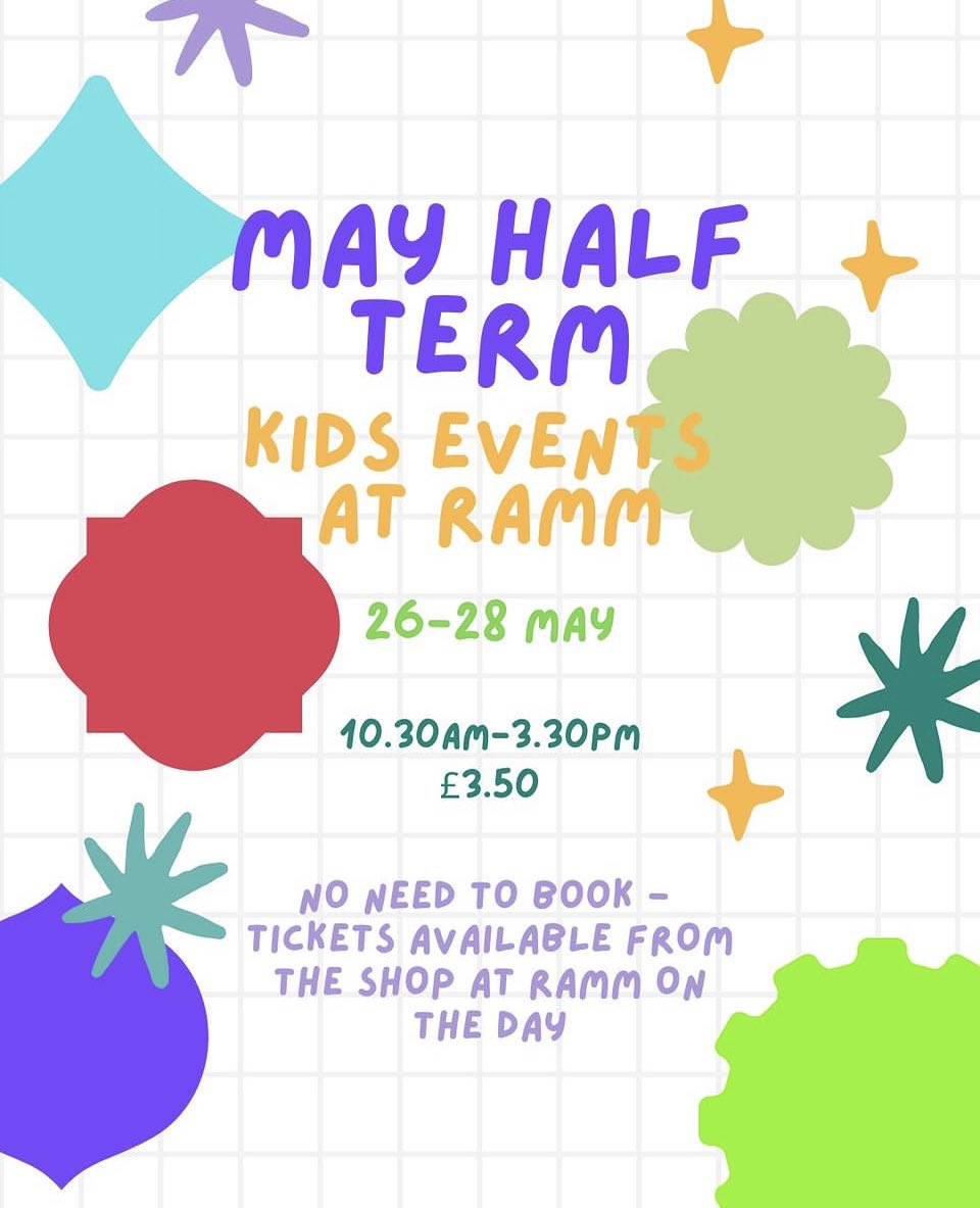 Mr_John_Harvey_'s tweet photo. Hang-on - it’s a #HalfTerm Holidays AND a scorcher 😮☀️

LOADS on in #Exeter - check out the activities at @ExeterCathedral &amp; @RAMMuseum and loving the @Princesshay wild animal trail!

#LoveExeter #HalfTermFun
https://t.co/fJL9imqkho
https://t.co/e58sUrIUHb https://t.co/55fZAeuA3h