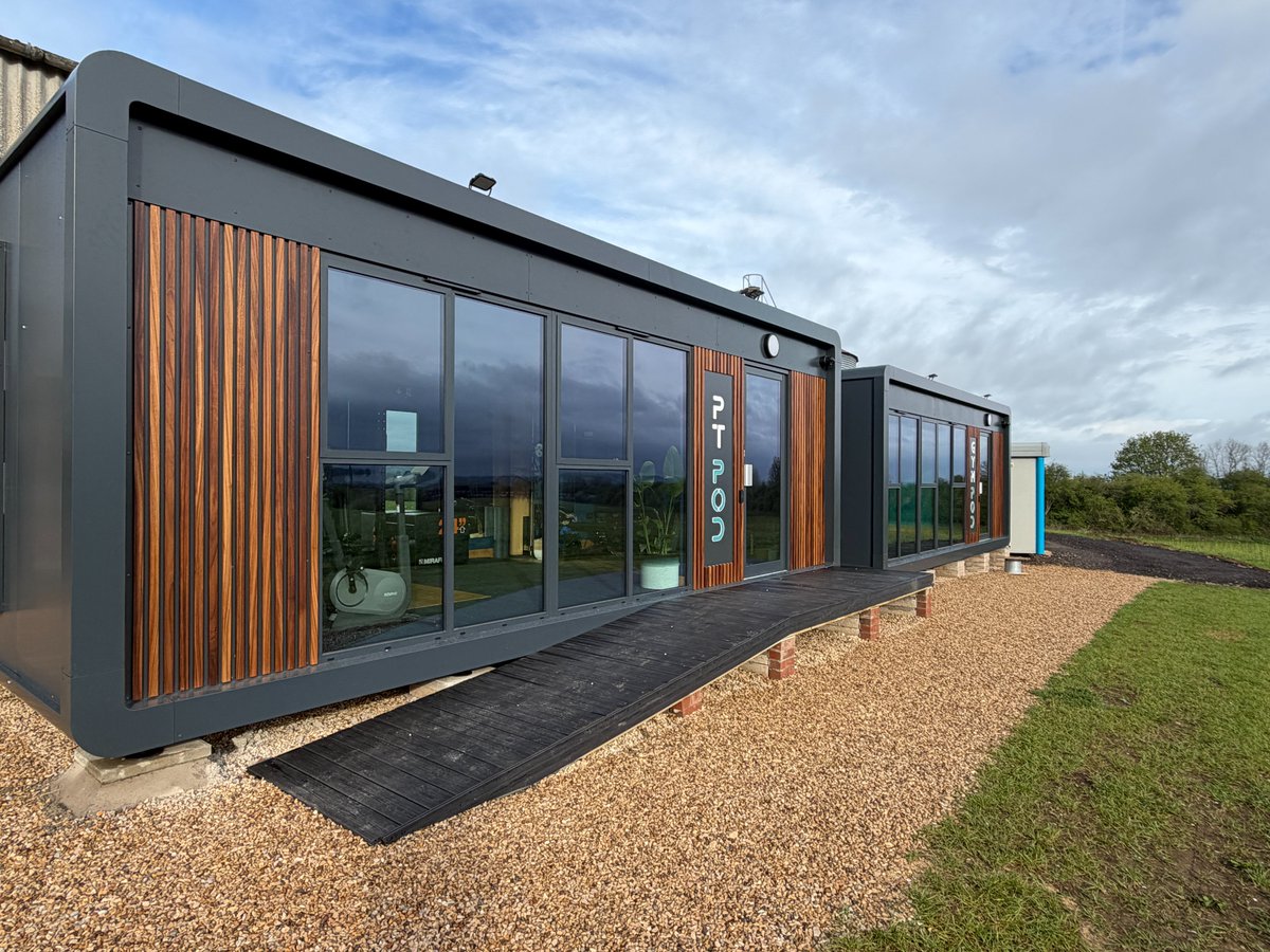 Smartpodspaces's tweet photo. Outdoor fitness and home workout solutions are on the rise as more people discover the value of having a dedicated space to train, recharge, and stay consistent. SmartPod’s pioneering Gym Pod offers a versatile, durable, and stylish solution designed to bring a professional space https://t.co/NsGzeVL0bh
