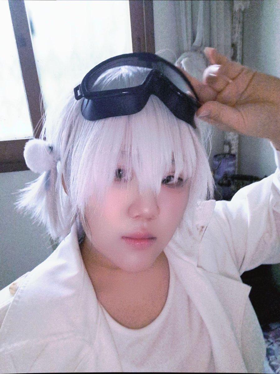 김끼끼 : tweet media