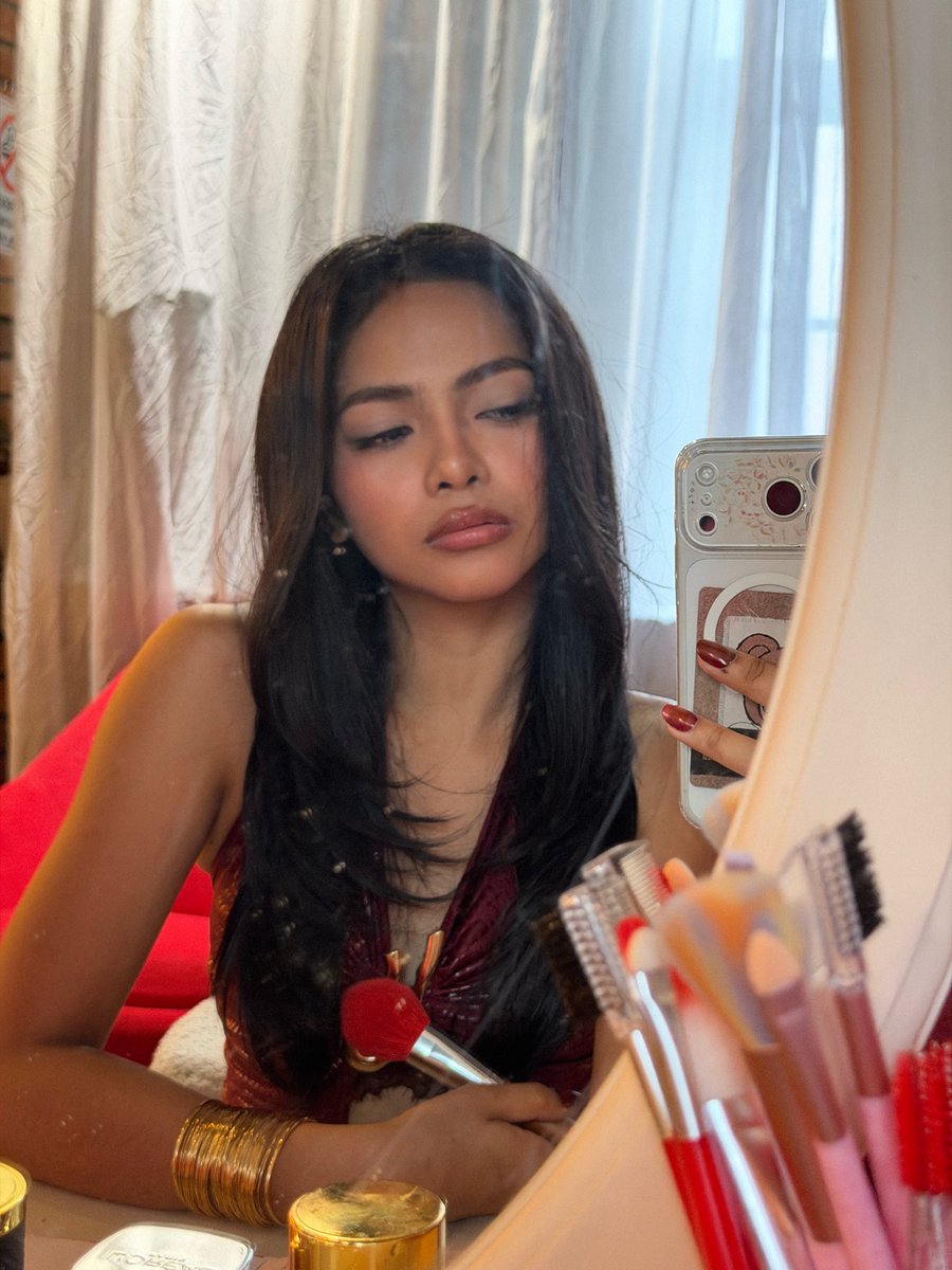 officialxonara's tweet photo. I'm so grateful for each and every one of you, grabe po yung love niyo!! Don't forget to stream "Tabi" and support our next ganaps. I LOVE YOU GUYS SO MUCH <33

xo,
NAMIE <𝟑.ᐟ

#XONARA #NAMIE ❤️‍🔥 https://t.co/eHFb1Uarg2