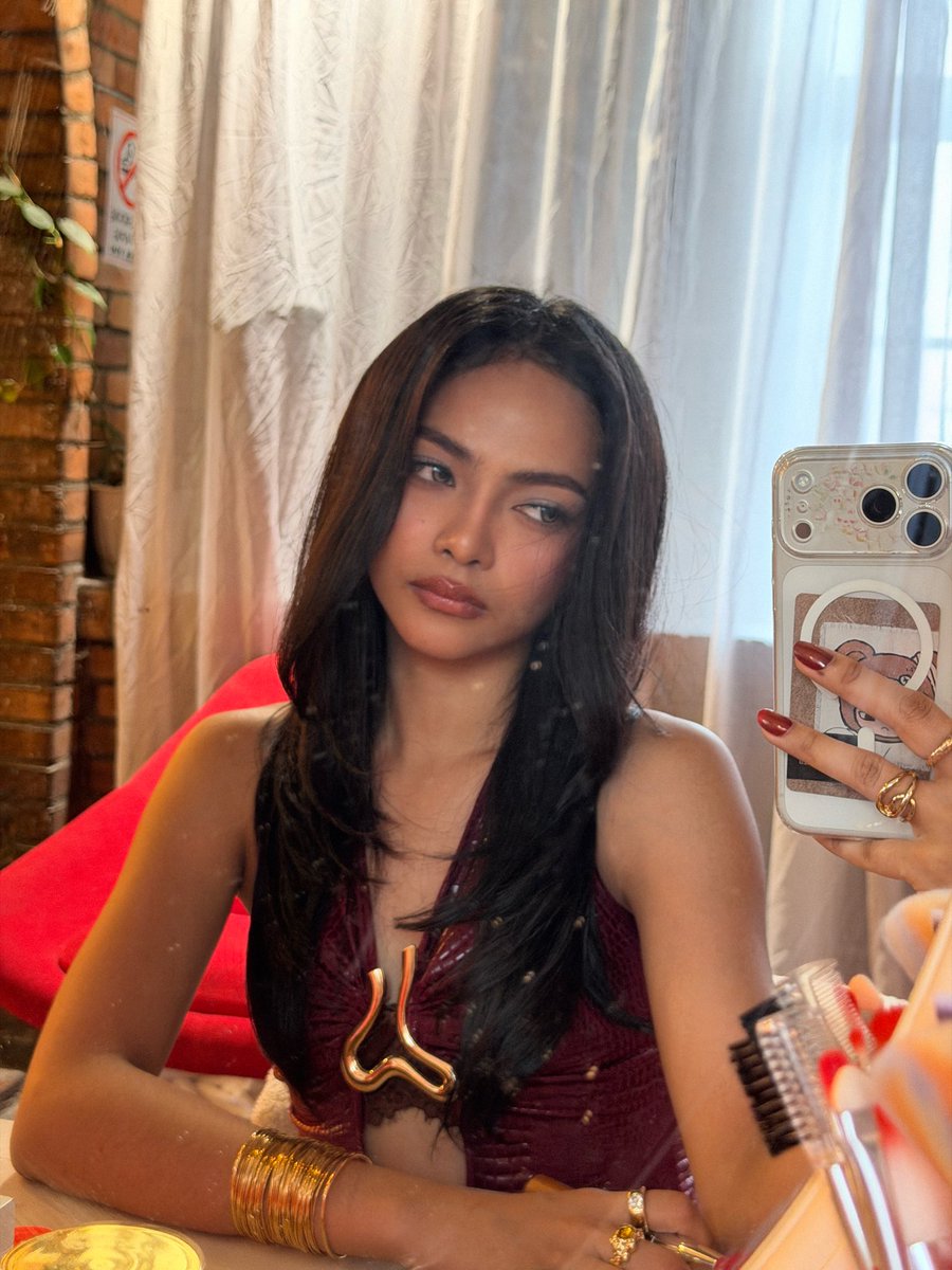 officialxonara's tweet photo. I'm so grateful for each and every one of you, grabe po yung love niyo!! Don't forget to stream "Tabi" and support our next ganaps. I LOVE YOU GUYS SO MUCH <33

xo,
NAMIE <𝟑.ᐟ

#XONARA #NAMIE ❤️‍🔥 https://t.co/eHFb1Uarg2