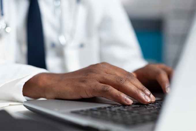 RCPath's tweet photo. Join us @khphaematology to learn more about the KHP Stem Cell transplant programme, and ‘Experience the Expertise’ on HSCT-related complications and Graft versus Host Disease.
Register: https://t.co/AzDWAWXuVe*   #pathology #cpd #haematology https://t.co/QZscERKynU