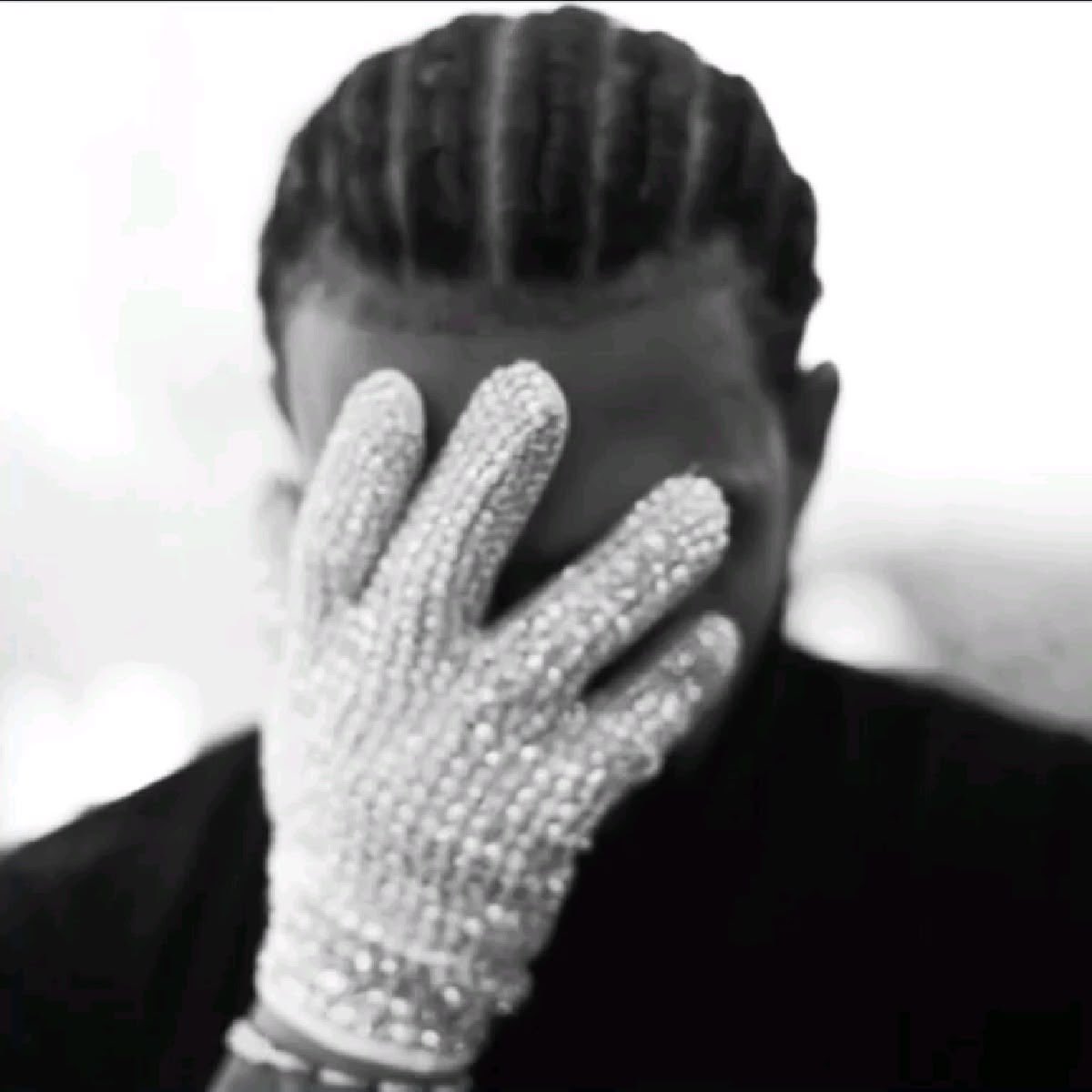 YSL tweet media