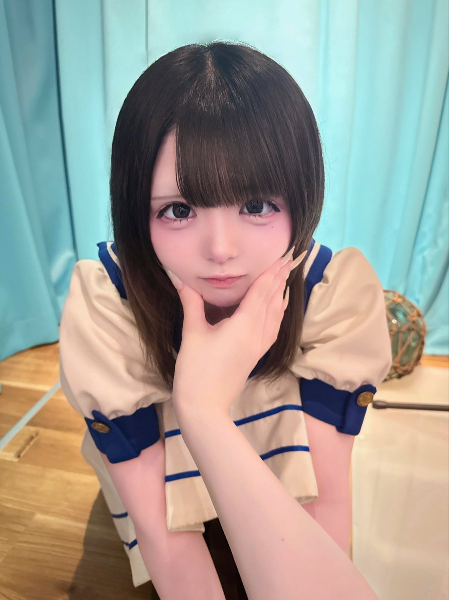 みこ tweet media