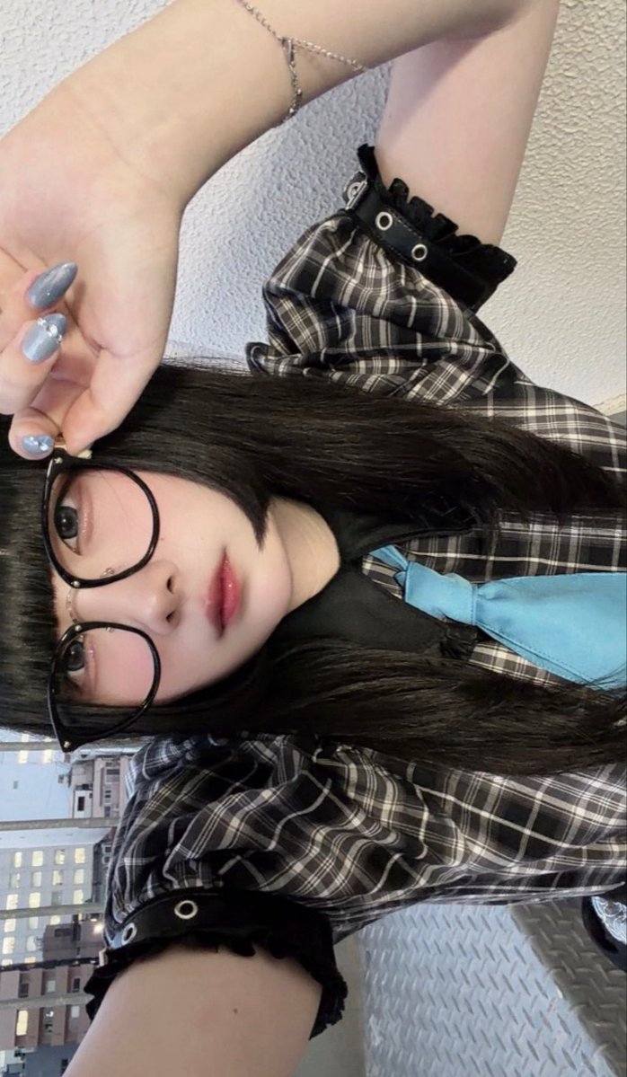 ゆにゃ tweet media