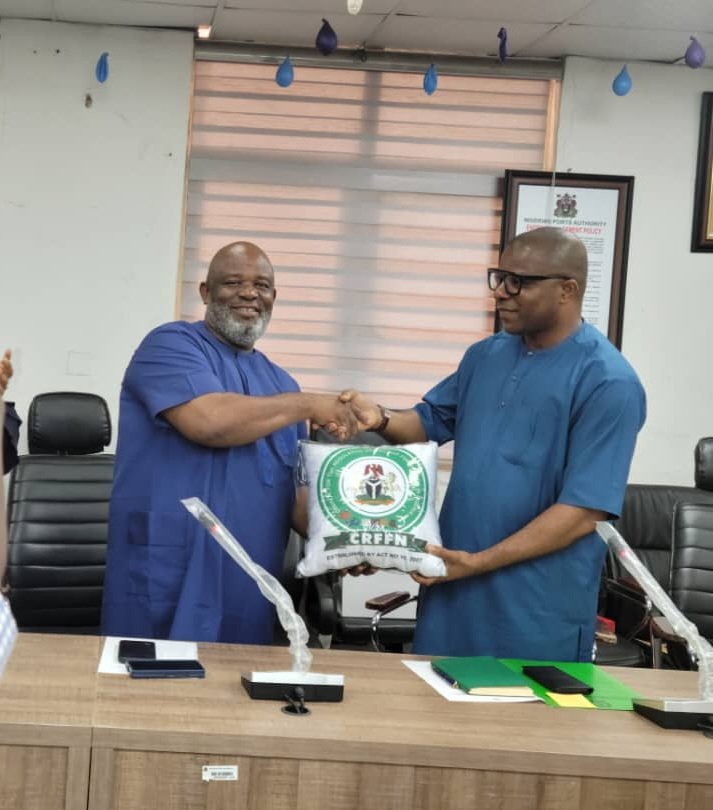 CrffnOfficial's tweet photo. CRFFN Management, led by Registrar/CEO Mr. Kingsley Igwe, received MWUN President General, Comrade Francis Bunu, and Union Executives during a courtesy visit in Lagos
The meeting focused on workers’ welfare, improved service conditions, and collaboration in the maritime sector https://t.co/asq8Ogf7uj