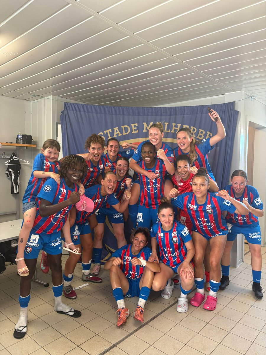 SMC_Feminines's tweet photo. Une nouvelle victoire pour la D3 💙❤️

Nos malherbistes s’imposent 4-0 face à Orvault et valident leur place sur le podium 🥉🫶

⚽️⚽️ Zina ⚽️ Clémence ⚽️ Lyna

#SMCaen #TeamSMC https://t.co/0kzRn8gmOP