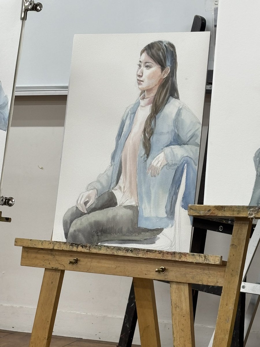 午後からは友画会もあって モデルのAさんが美しくてカッコ良い出立