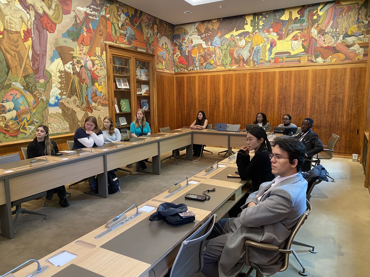 Trade_for_Peace's tweet photo. Always a pleasure to welcome students from the IHEID Immersion Program for discussions on #WTOAccession and the #TradeForPeace Programme. Encouraging to see lively discussions and strong interest on the role of trade integration in fostering peace and resilience. #WTO #T4P https://t.co/UexwzuRwGB