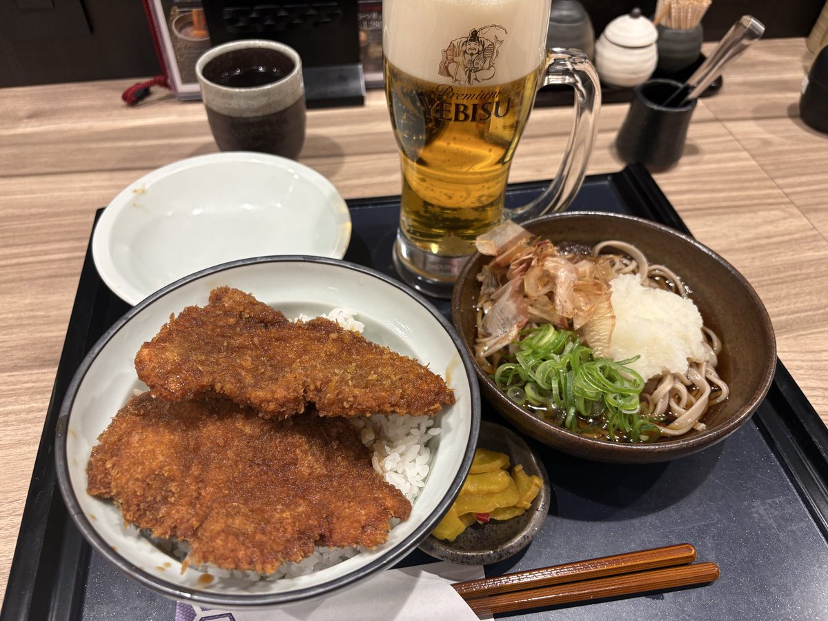 chubby__groove's tweet photo. 福井！！（時差）

ライブで何回も行ってるけど、こんなに満喫したの初めて🦕🦕☀️ https://t.co/QwQ2ljtXeD