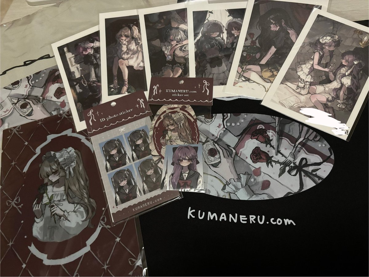 ku71027914's tweet photo. KUMANERU様のデザフェスグッズ無事に受け取りました🫶私が行けない代わりに代行で買ってきてくれた先生には感謝でしかない…🥹
サインと名前まで書いて下さり本当にありがとうございました全部家宝にします😭✨
次は自分の足で行けたらいいな https://t.co/d3g4U5sdBT