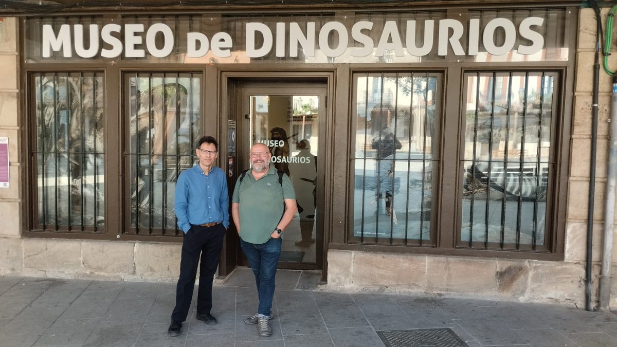 MDinosaurios's tweet photo. La estupenda conferencia del pasado viernes en #SalasdelosInfantes sobre #eclipses, del astrofísico Javier Armentia, combinó divulgación científica, historia, cultura y emoción astronómica. #Burgos #CyL #DIM2026 https://t.co/62CZsxJzyv
